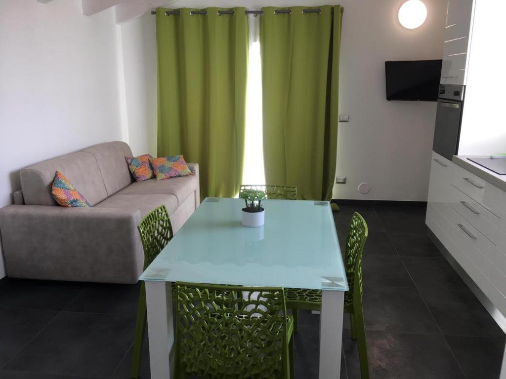 Casa Vacanza Colors ปอร์โตตอร์เรส ภายนอก รูปภาพ